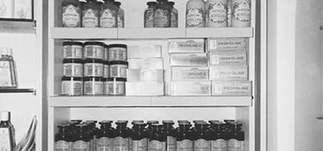 Лечебные шампуни занимают лидирующие позиции по популярности в греческих аптеках. Бренд с его концепцией натуральных, эффективных и целостных продуктов сегодня представлен в 4000 аптек Греции.