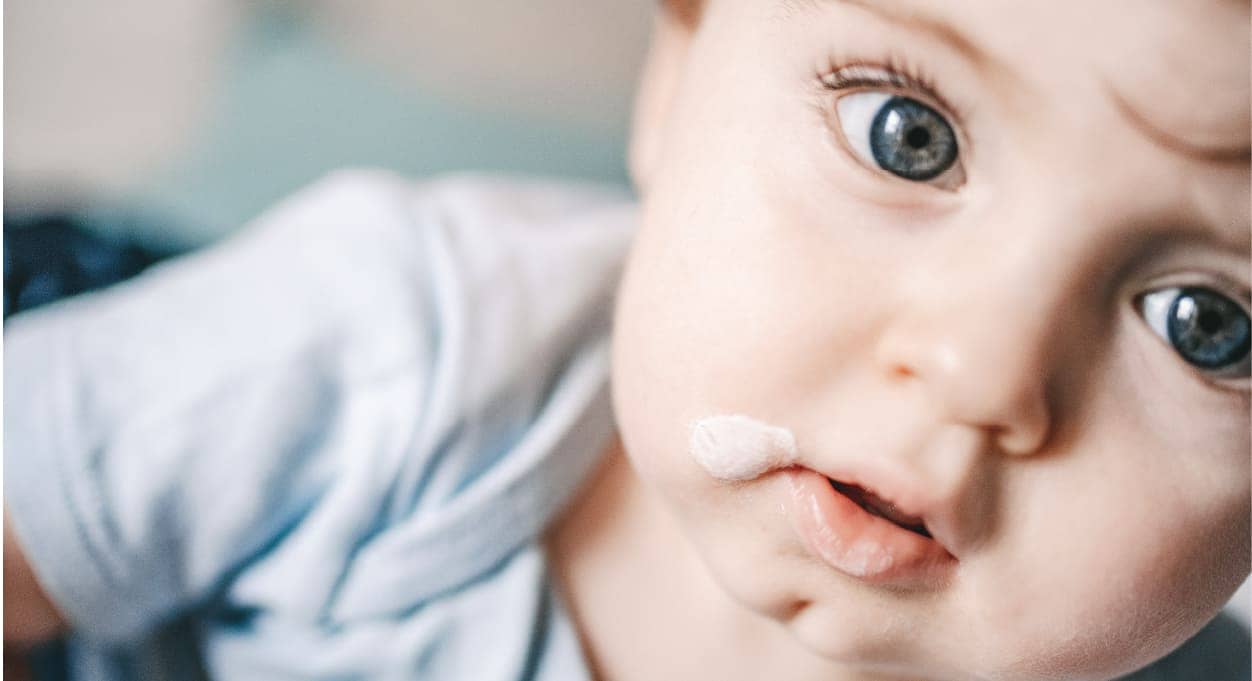 Догляд за малюком